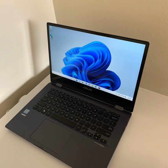 Asus VivoBook Flip 14, Intel i3, 8th Gen, Win 11, 2-in-1, & Made 2018 - Picture 2 of 12